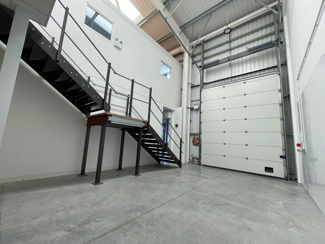 Unit 22, Carlton Business Park, Carlton Road, Ashford, Kent, TN23 1DP