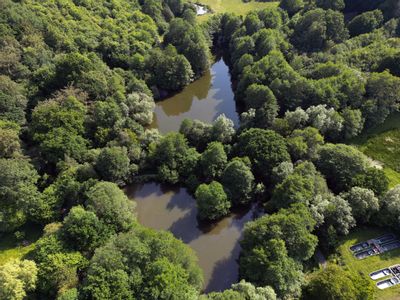 Property Image for Strawberry Field Fishery, Hawkenbury Road, Tunbridge Wells, Kent, TN3 9AD