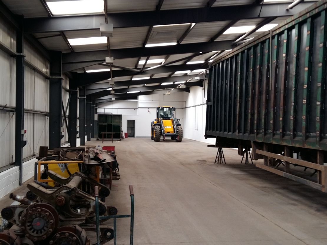Unit B, Yokesford Hill Estate, Yokesford Hill, Belbins, Romsey, Hampshire, SO51 0PF