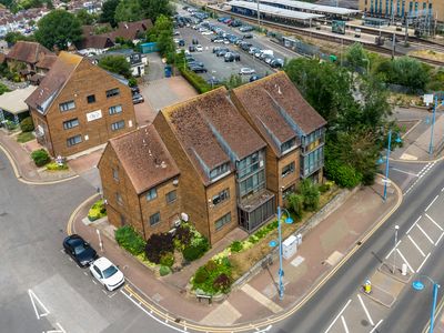Property Image for Katherine House, 9-11 Wyllyotts Place, Potters Bar, EN6 2JD