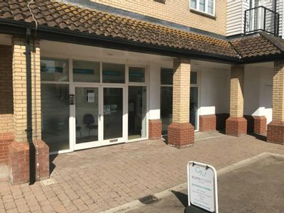 Property Image for 5 Roche Close, Rochford, Rochford, SS4 1PX