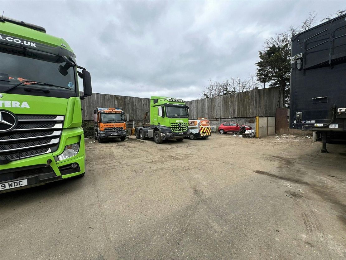 36, Star Lane Industrial Estate, Star Lane, SS3 0PJ