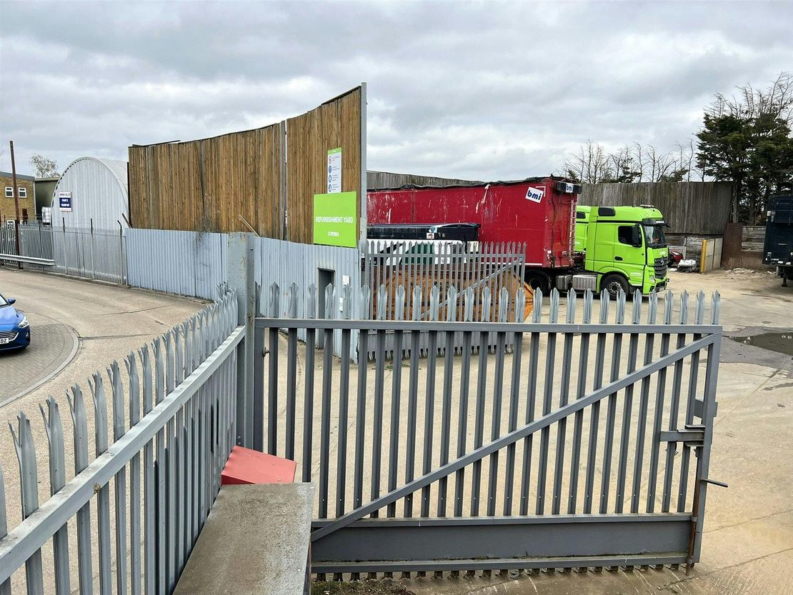 36, Star Lane Industrial Estate, Star Lane, SS3 0PJ