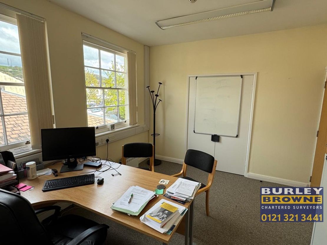 First Floor Offices Agricultural House, 32 Cambrian Place, Carmarthen, Carmarthenshire, SA31 1QG