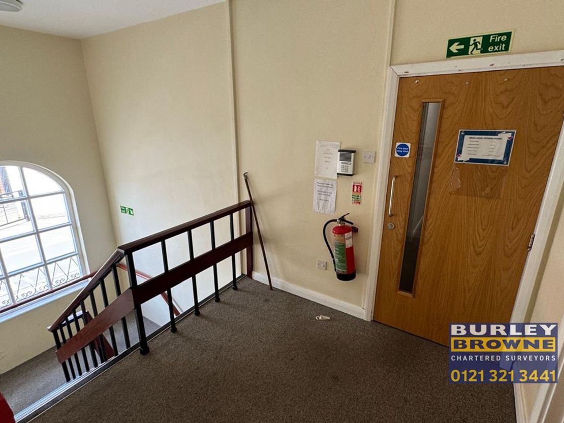 First Floor Offices Agricultural House, 32 Cambrian Place, Carmarthen, Carmarthenshire, SA31 1QG