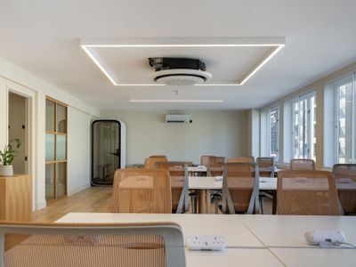 Property Image for 192 Vauxhall Bridge Rd, London SW1V 1DX