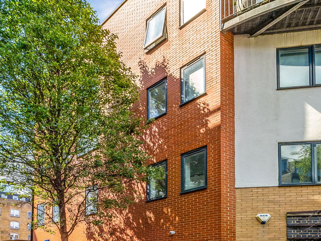 44 Copperfield St, London SE1 0DY