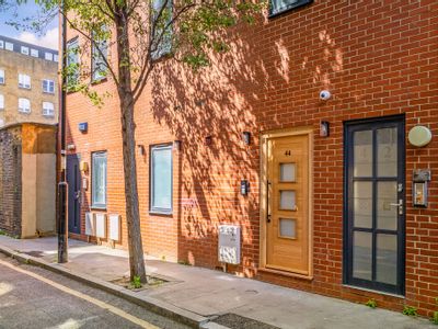Property Image for 44 Copperfield St, London SE1 0DY