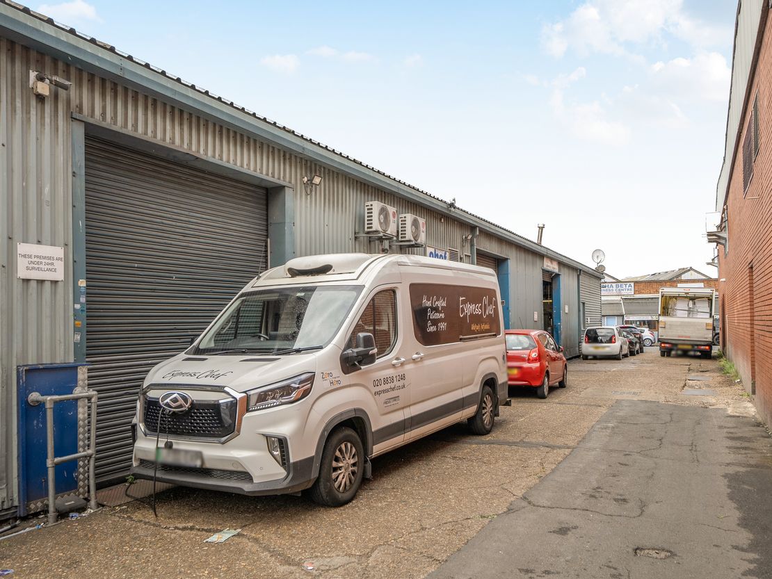 Unit B, 7 Standard Road, London, Greater London, NW10 6EX