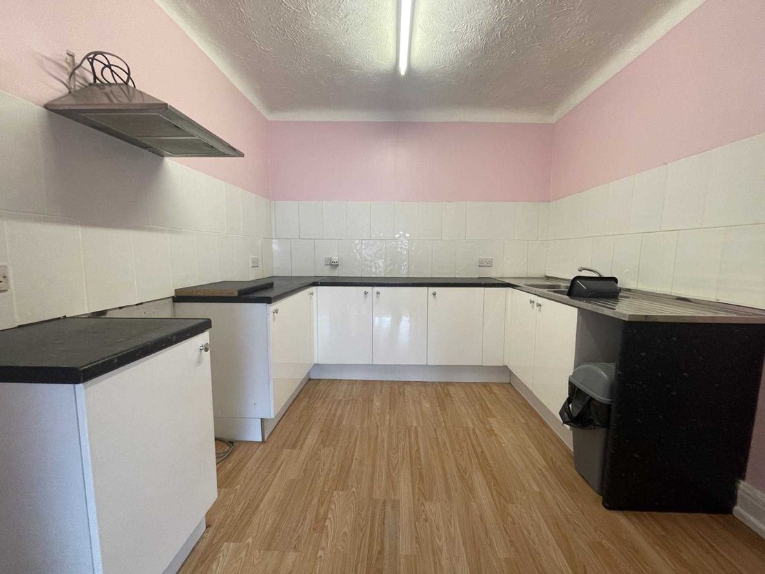 128 Longmoor Lane, Liverpool, L9 0EJ