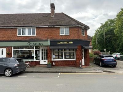 Property Image for 178 Tonbridge Road, Hildenborough, Tonbridge, TN11 9HP