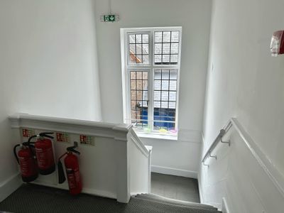 Property Image for Chews House, High Street South, Dunstable, LU6 3SF