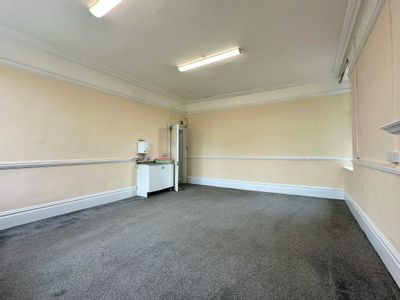 Property Image for Chews House, High Street South, Dunstable, LU6 3SF