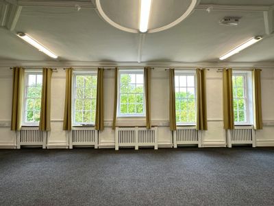 Property Image for Chews House, High Street South, Dunstable, LU6 3SF