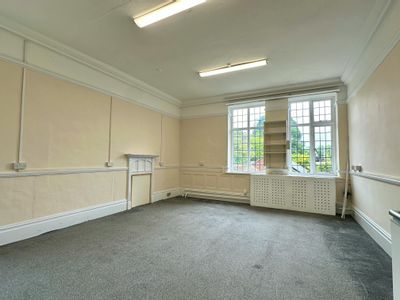 Property Image for Chews House, High Street South, Dunstable, LU6 3SF