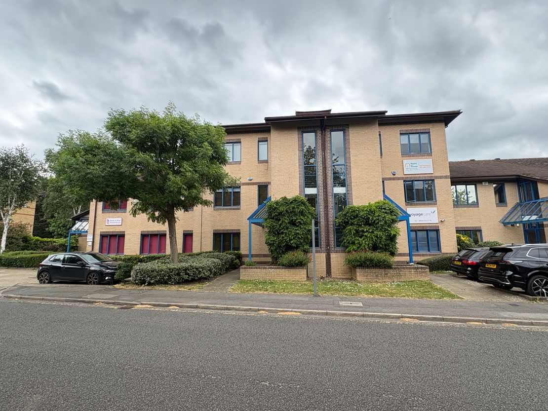 10 West Links, Tollgate, Chandler's Ford, Eastleigh, Hampshire, SO53 3TG