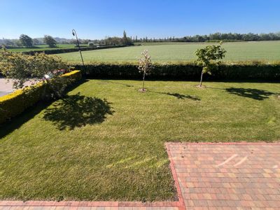 Property Image for Sussex Barn Ashridgewood Pl, Warren House Rd, Wokingham RG40 5BS