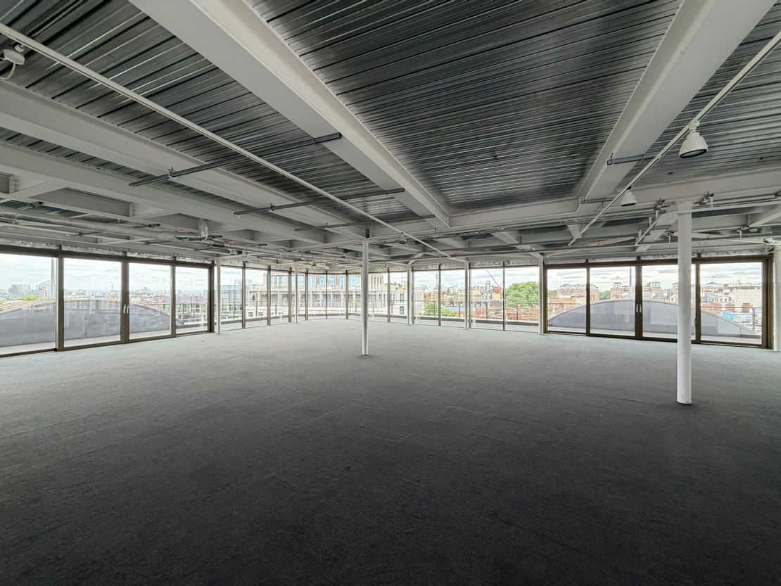 30 Berkeley Square, London, W1J 6EX