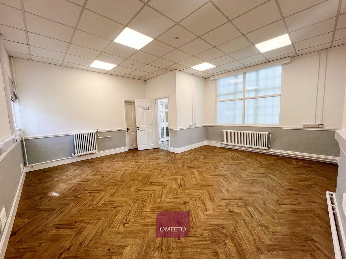 3 The Grove, Peache Way, Bramcote, Nottingham, Nottinghamshire, NG9 3DX