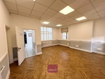 Property Image for 3 The Grove, Peache Way, Bramcote, Nottingham, Nottinghamshire, NG9 3DX