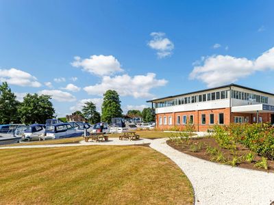 Property Image for First Floor, Marine House, Sutton Road, Cookham Bridge, SL6 9SN