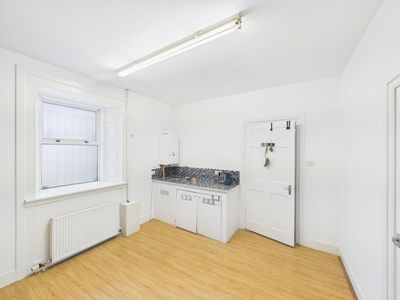 Property Image for 9 Earl Grey Street, Mauchline, East Ayrshire, KA5 5AB