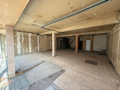 Property Image for 27 High Street, Walton-on-Thames, KT12 1DG
