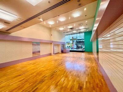 Property Image for Unit SU50, 48 The Mall, Golden Square Shopping Centre, Warrington, Cheshire, WA1 1QE