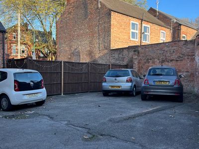 Property Image for 115 Lenton Boulevard and 259 Derby Road, Nottingham, Nottingham, Nottinghamshire, NG7 2DP