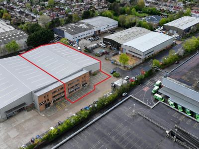 Property Image for Unit 5 Odhams Trading Estate, Unit 5, Odhams Trading Estate, Watford, WD24 7RY