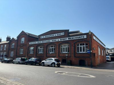 Property Image for 21 Old Brewery Lane, Henley-on-Thames, RG9 2DE