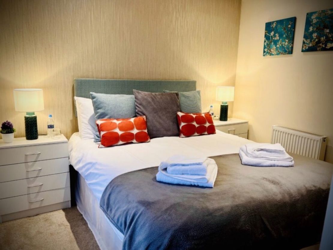 The Crees Inn, Main Street, Abernethy, Perth, PH2 9LA