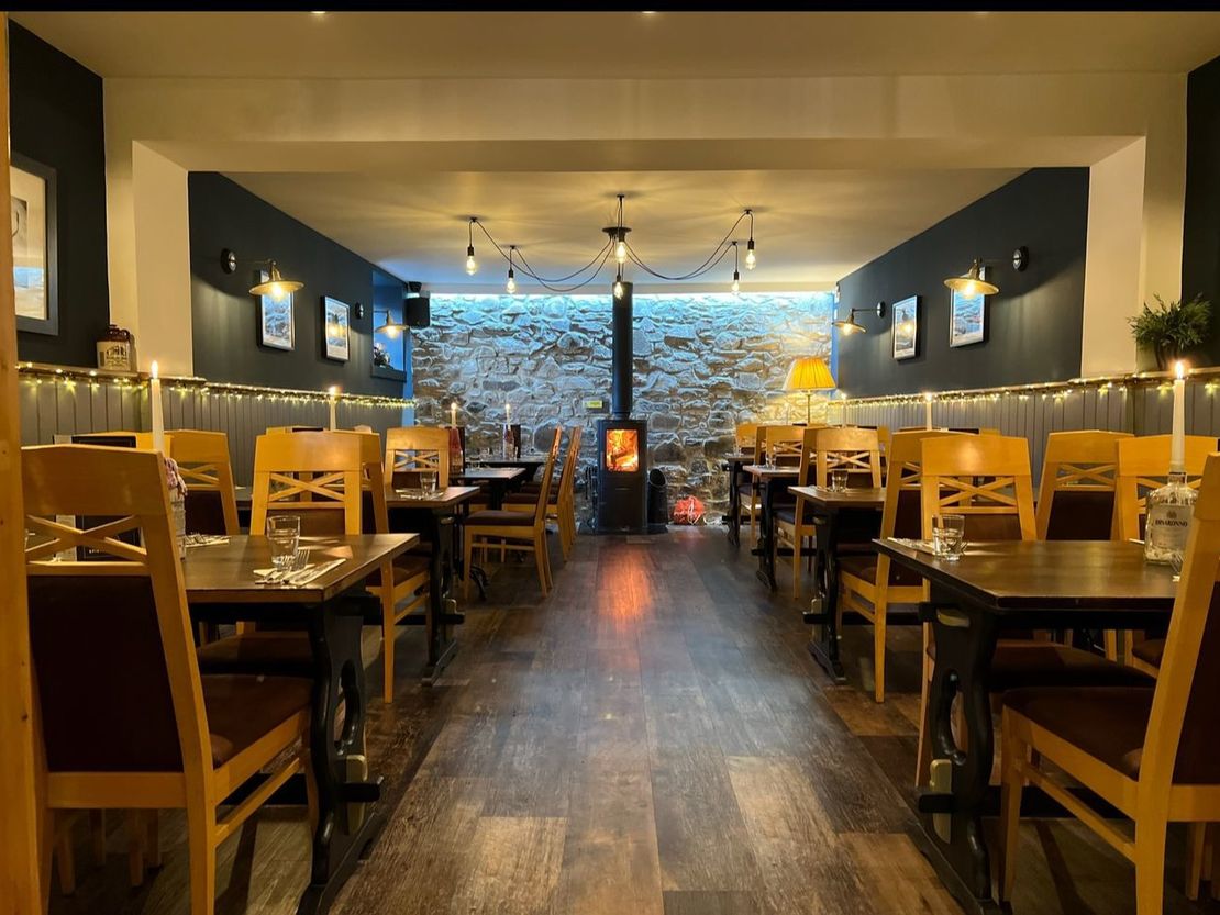 The Crees Inn, Main Street, Abernethy, Perth, PH2 9LA
