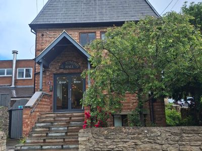 Property Image for Kings Education, St Joseph's Hall, Temple Road, Oxford, Oxfordshire, OX4 2UJ
