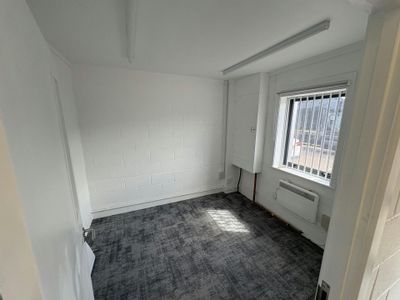 Property Image for Unit 22, Hillside Business Park, Hillside Road, Bury St Edmunds, IP32 7EA