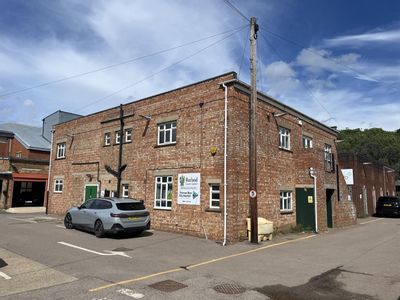 Property Image for Unit 8B Oakham Enterprise Park,  Oakham LE15 7TU