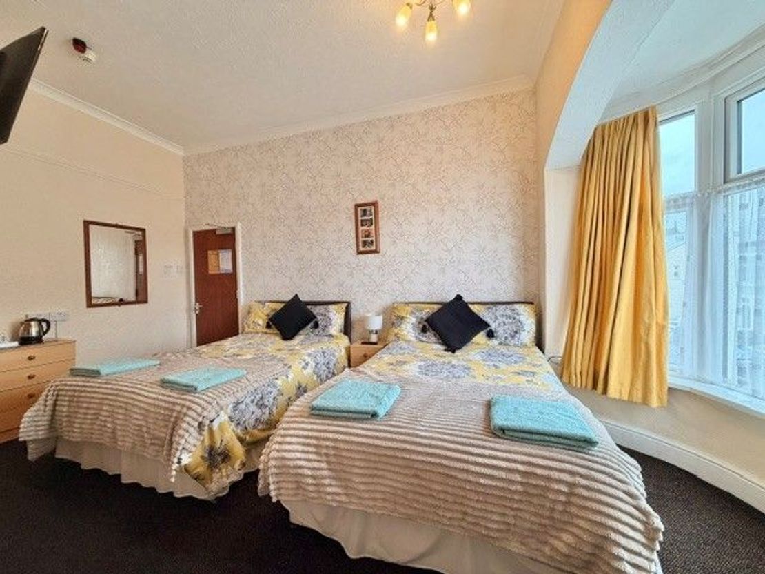 Crystal Road, Blackpool, FY1