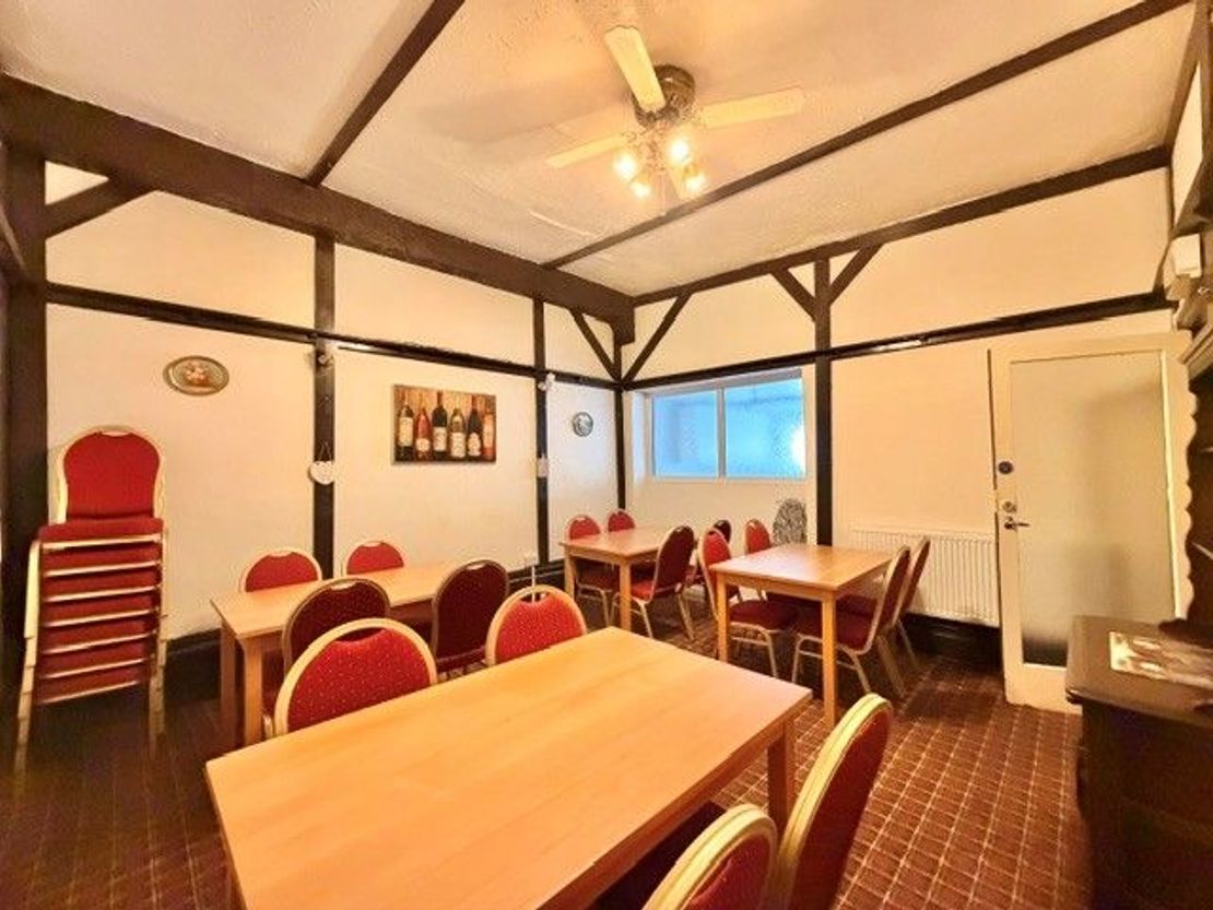 Crystal Road, Blackpool, FY1