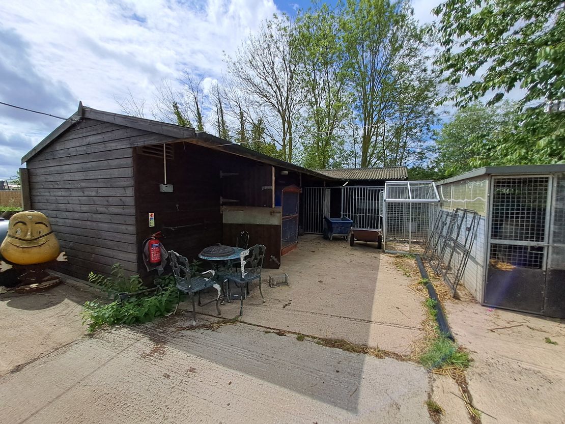 2 Wheatmere Drove, Low Fulney, Spalding, PE12 6NA