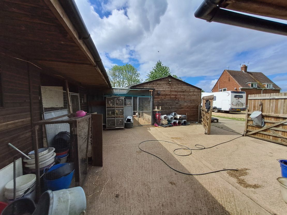 2 Wheatmere Drove, Low Fulney, Spalding, PE12 6NA
