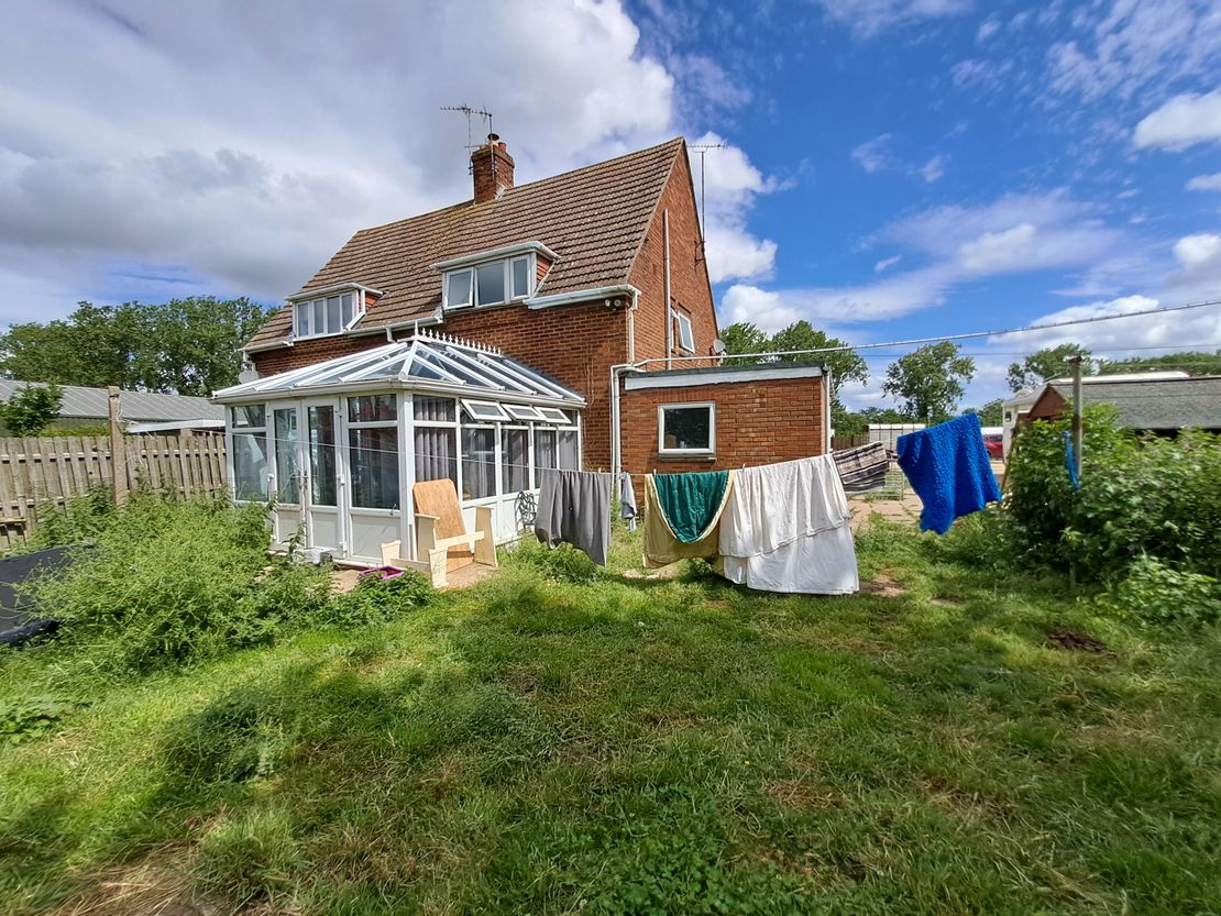 2 Wheatmere Drove, Low Fulney, Spalding, PE12 6NA
