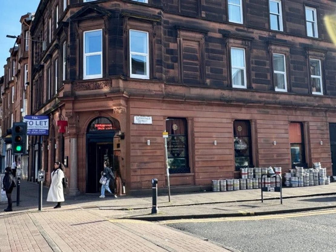 697 Pollokshaws Road, Glasgow, G41 2AB