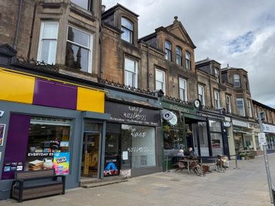 Property Image for 118 Kirkintilloch Road, Lenzie, G66 4LQ
