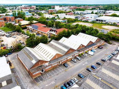 Property Image for Unit 3, Tewin Court, Tewin Road, Welwyn Garden City, Hertfordshire, AL7 1AU