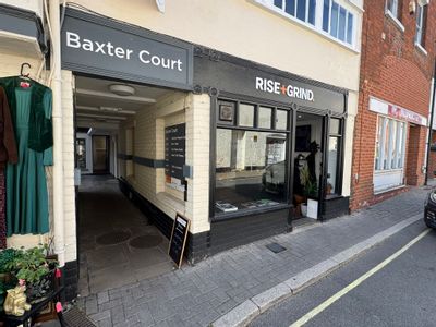 Property Image for 7 Baxter Court, High Baxter Street, Bury St Edmunds, Suffolk, IP33 1ES