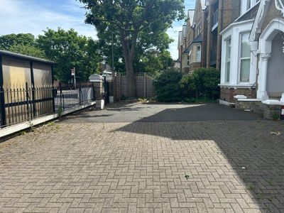 Property Image for 25-27 Beckenham Road, Beckenham, BR3 4PR