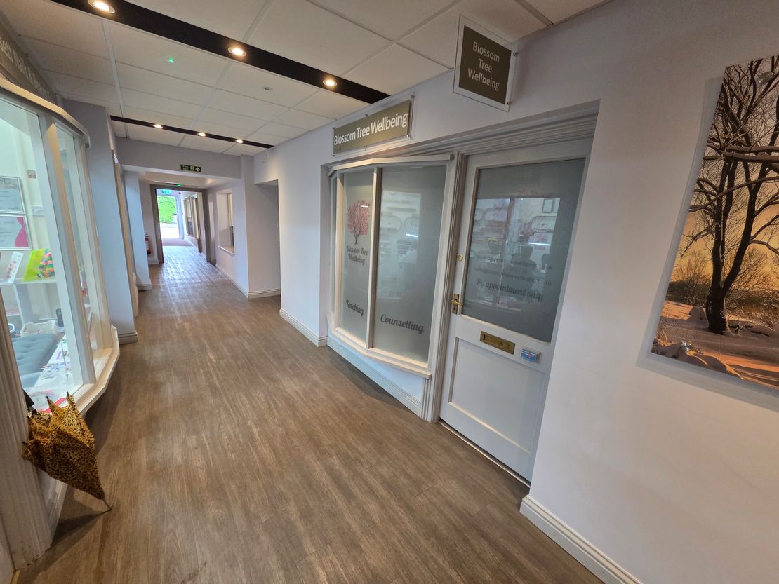 Apsley House, Unit 14, 50 High Street, Swindon, Wiltshire, SN4 7AQ