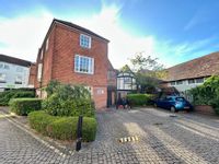 Property Image for Oxford Court, Oxford Square, 21-23 The Broadway, Newbury, West Berkshire, RG14 1AS