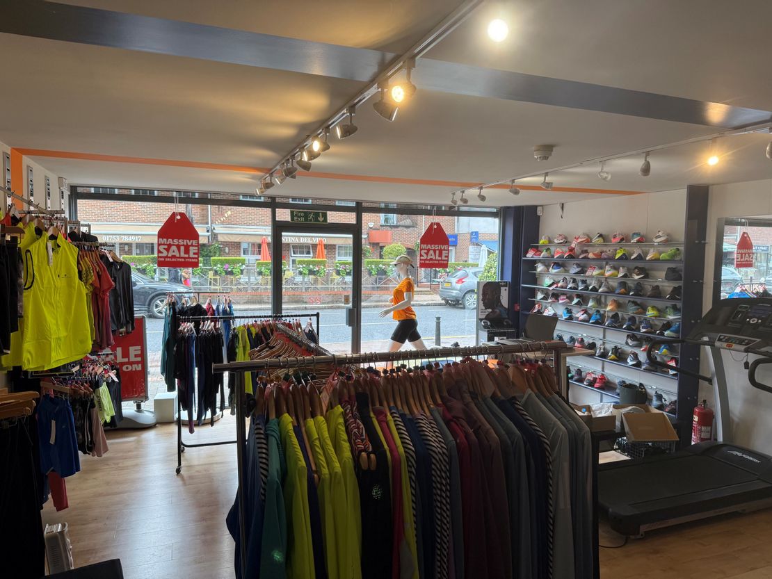 Shop 1, Prospect Court, The Broadway, Farnham Common, Slough, Buckinghamshire, SL2 3QQ