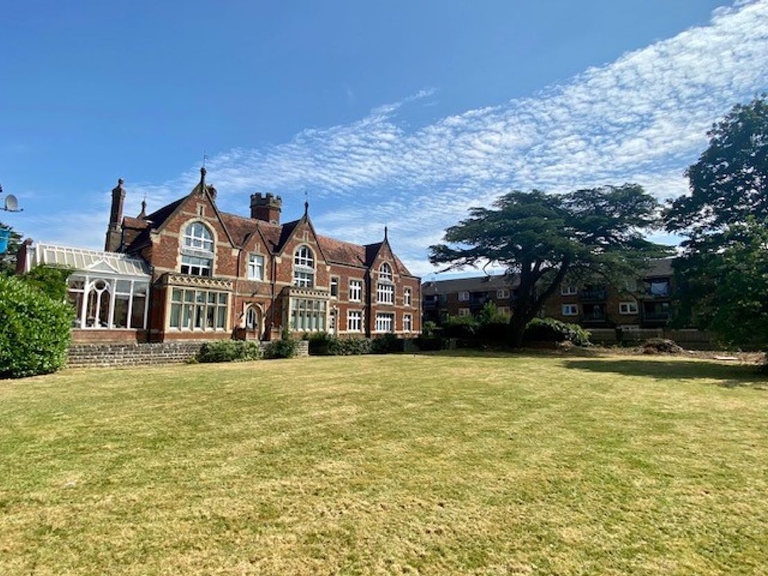 Suites 1 & 26, Thatcham House, Turners Drive, Thatcham, Berkshire, RG19 4QD